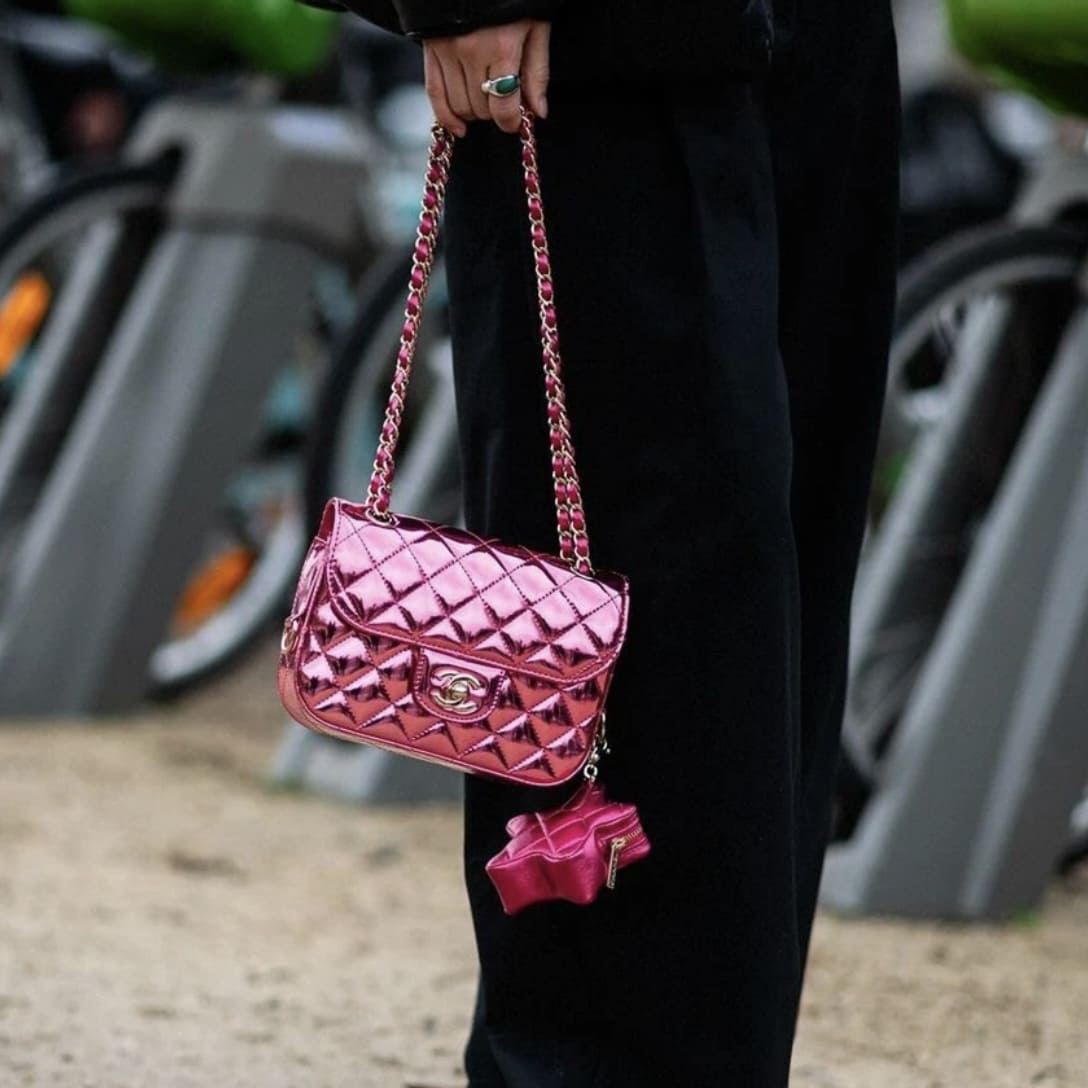 Chanel Mini Flap Bag With Star Pouch Pink - Image 4