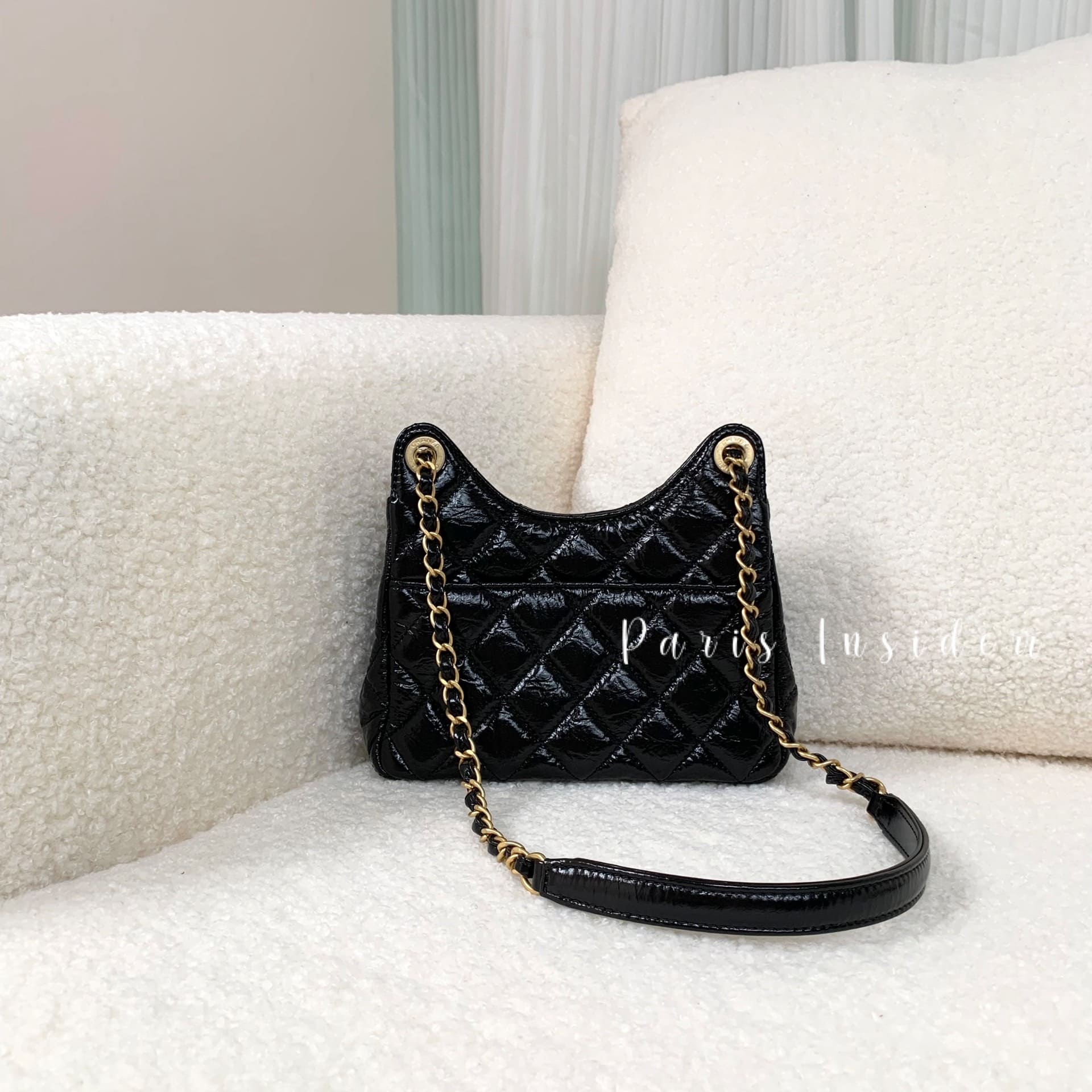 Chanel Wavy Hobo Bag Black S size - Image 2