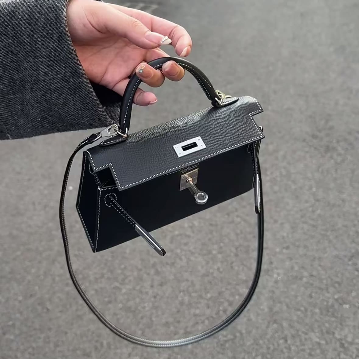 Hermes Mini Kelly II SO Noir PHW - Image 5