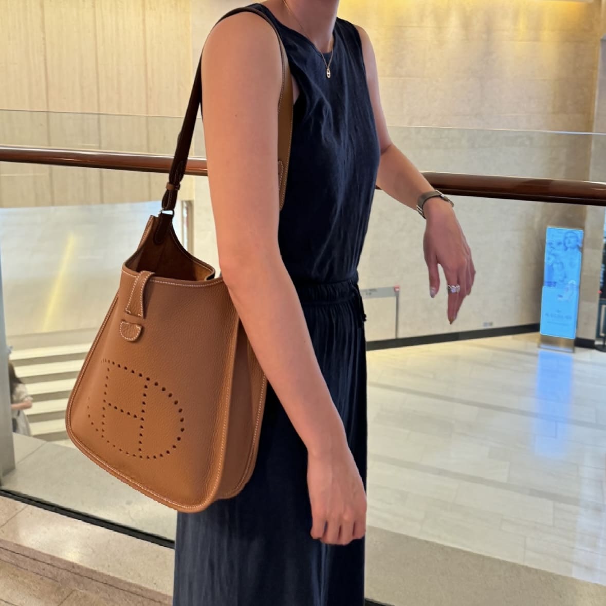 Hermes Evelyne 29 Gold PHW - Image 3