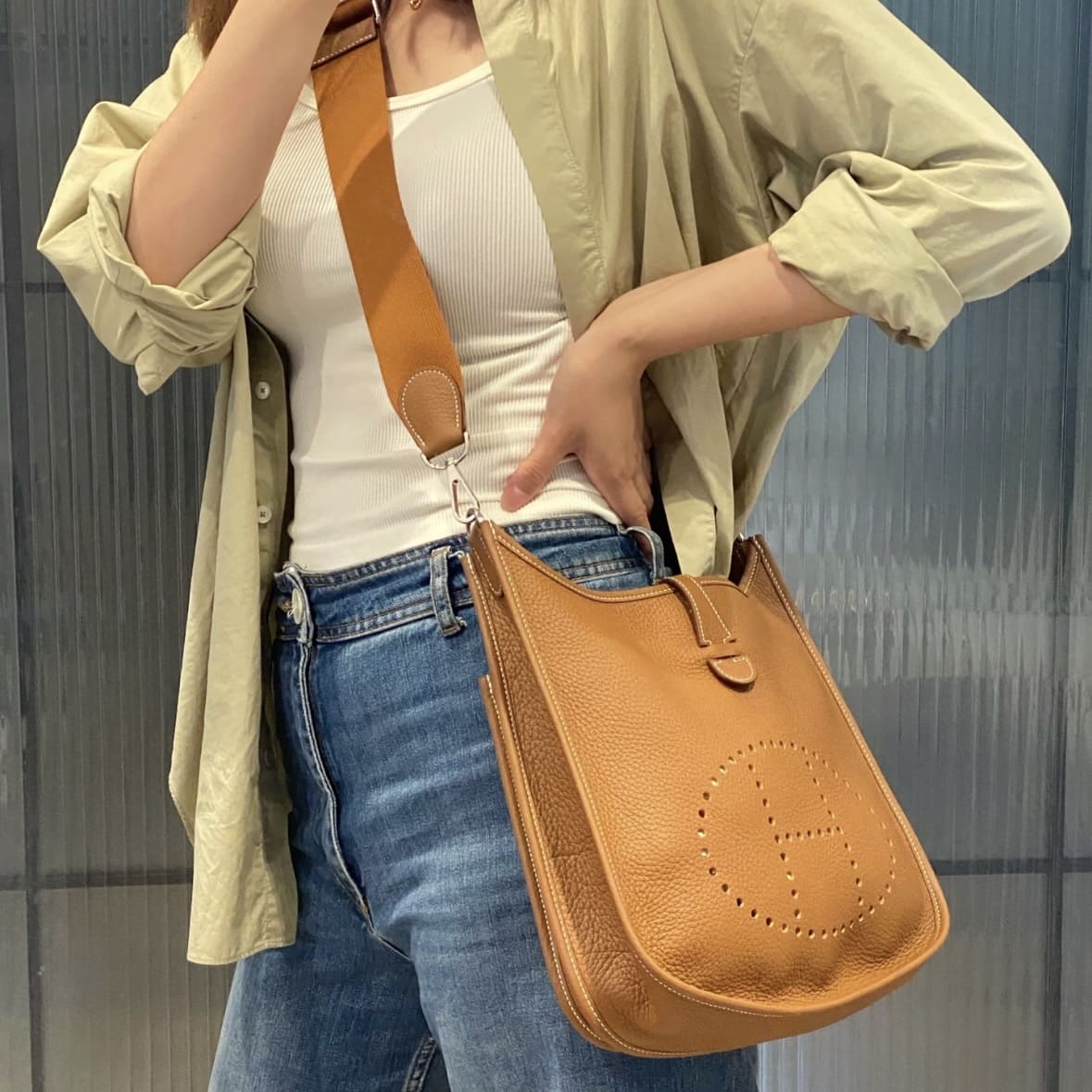 Hermes Evelyne 29 Gold PHW - Image 4