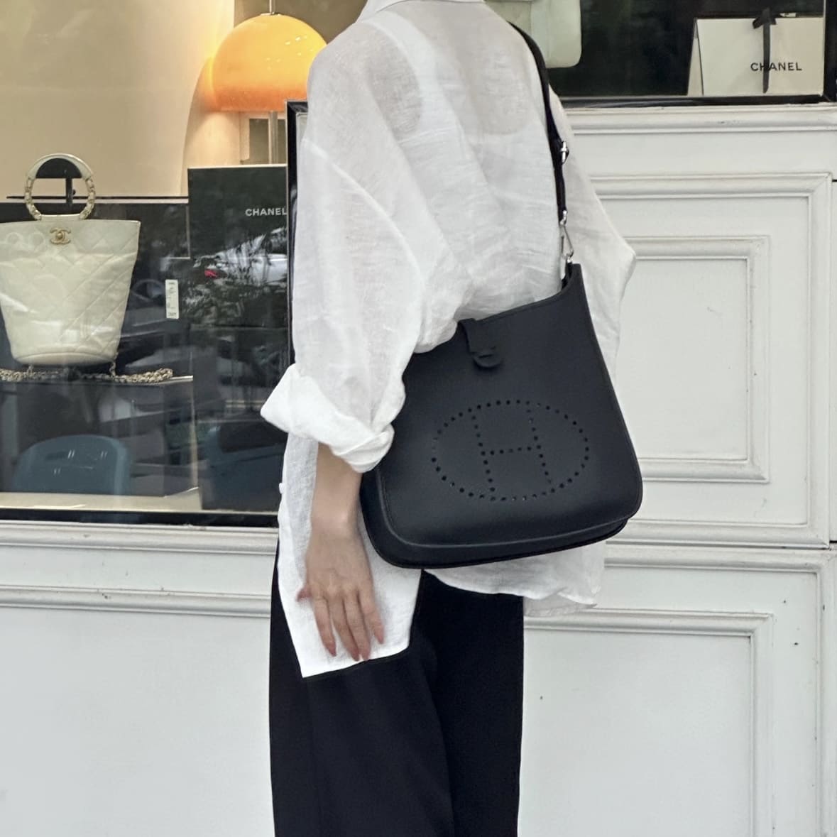 Hermes Evelyne 29 Noir PHW - Image 3