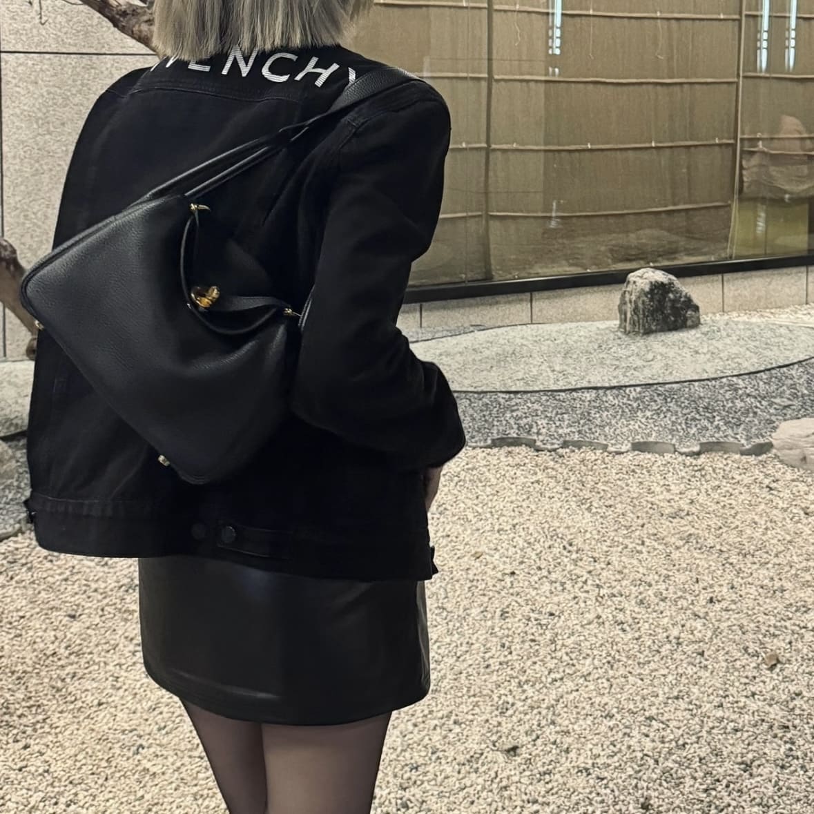 Hermes Lindy 26 Noir GHW - Image 3