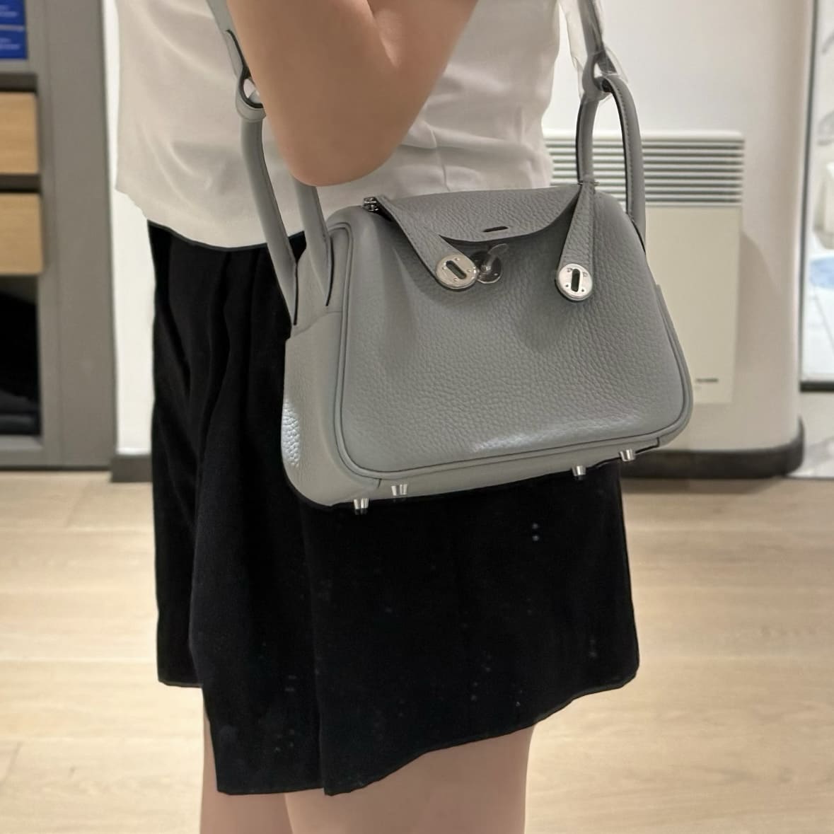 Hermes Mini Lindy II Bleu Glacier PHW - Image 2