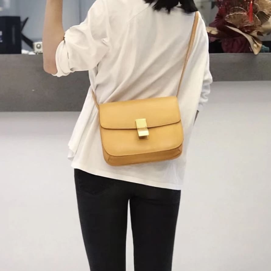 Celine Medium Classic Box Bag - Image 2