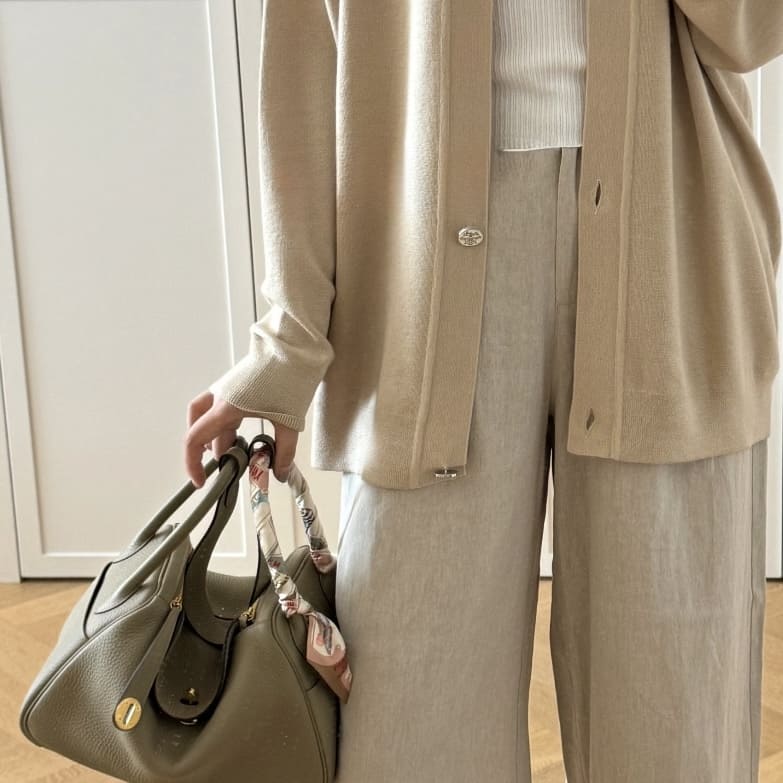 Hermes Lindy 26 Beige Marfa GHW - Image 2