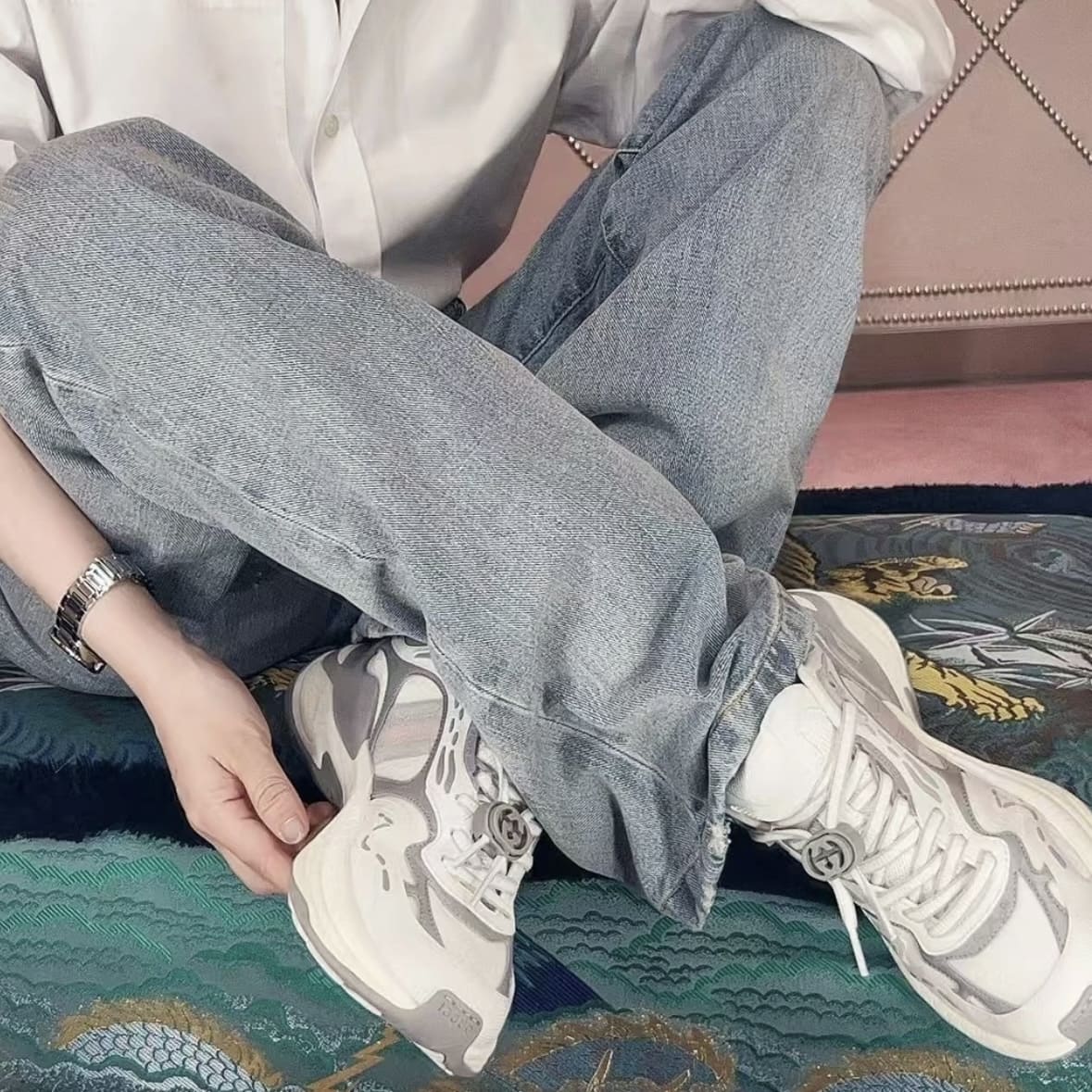 Gucci 2.0 Sneakers - White and Grey 白灰 - Image 4