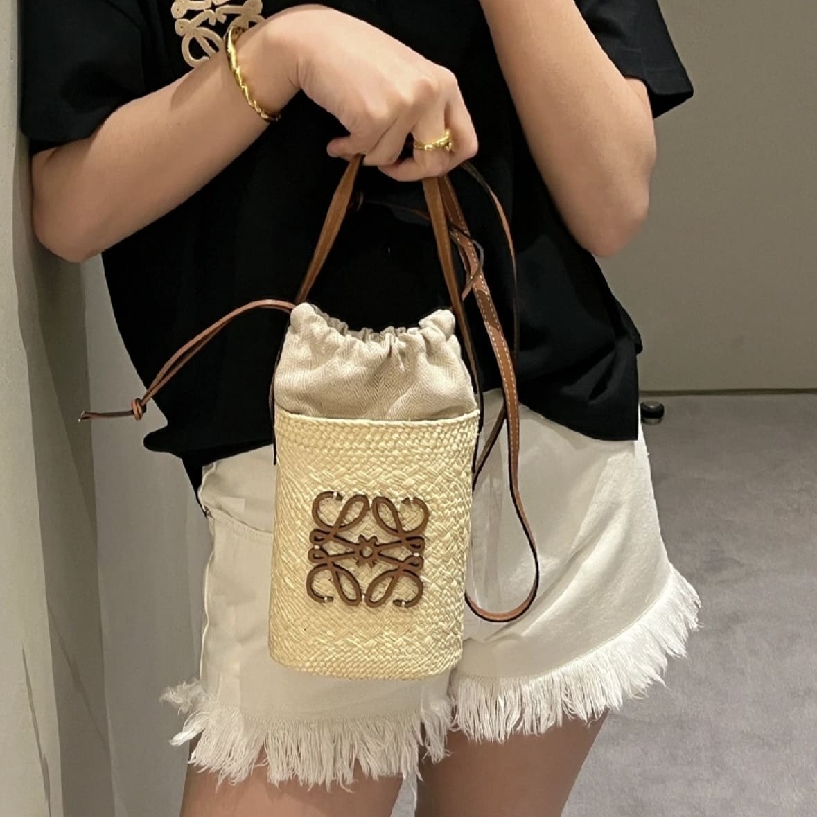 Loewe Iraca Palm Square pocket - Natural With Tan 自然色拼棕色 - Image 2
