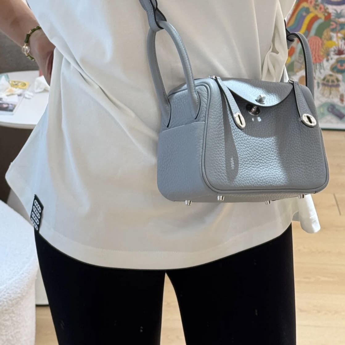 Hermes Mini Lindy II Gris Pantin PHW - Image 3