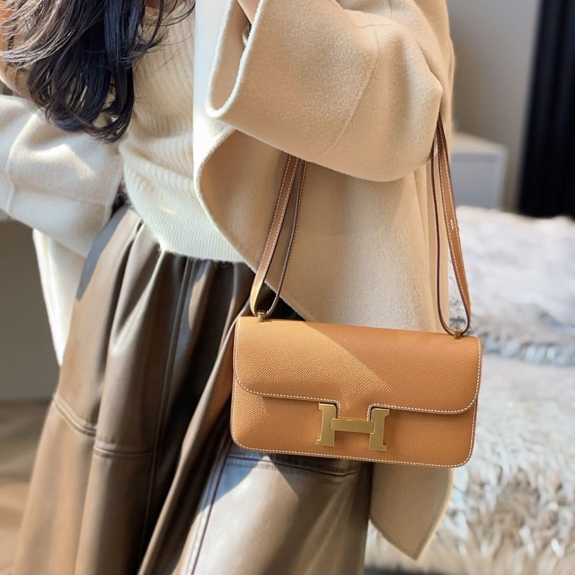 Hermes Constance Elan Gold RGHW With Mirror - Image 2