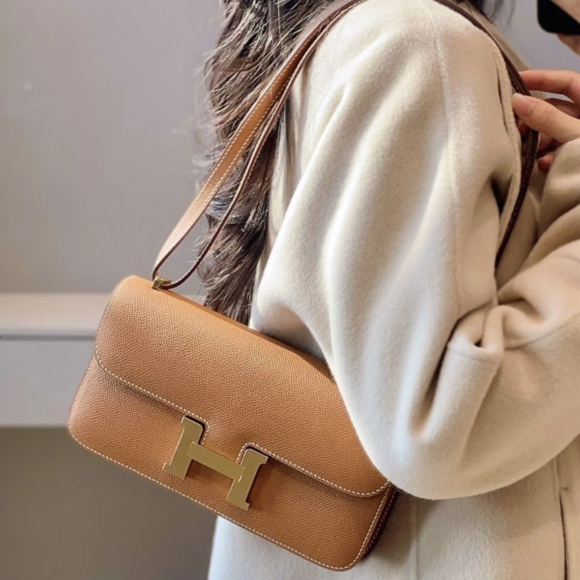 Hermes Constance Elan Gold RGHW With Mirror - Image 3