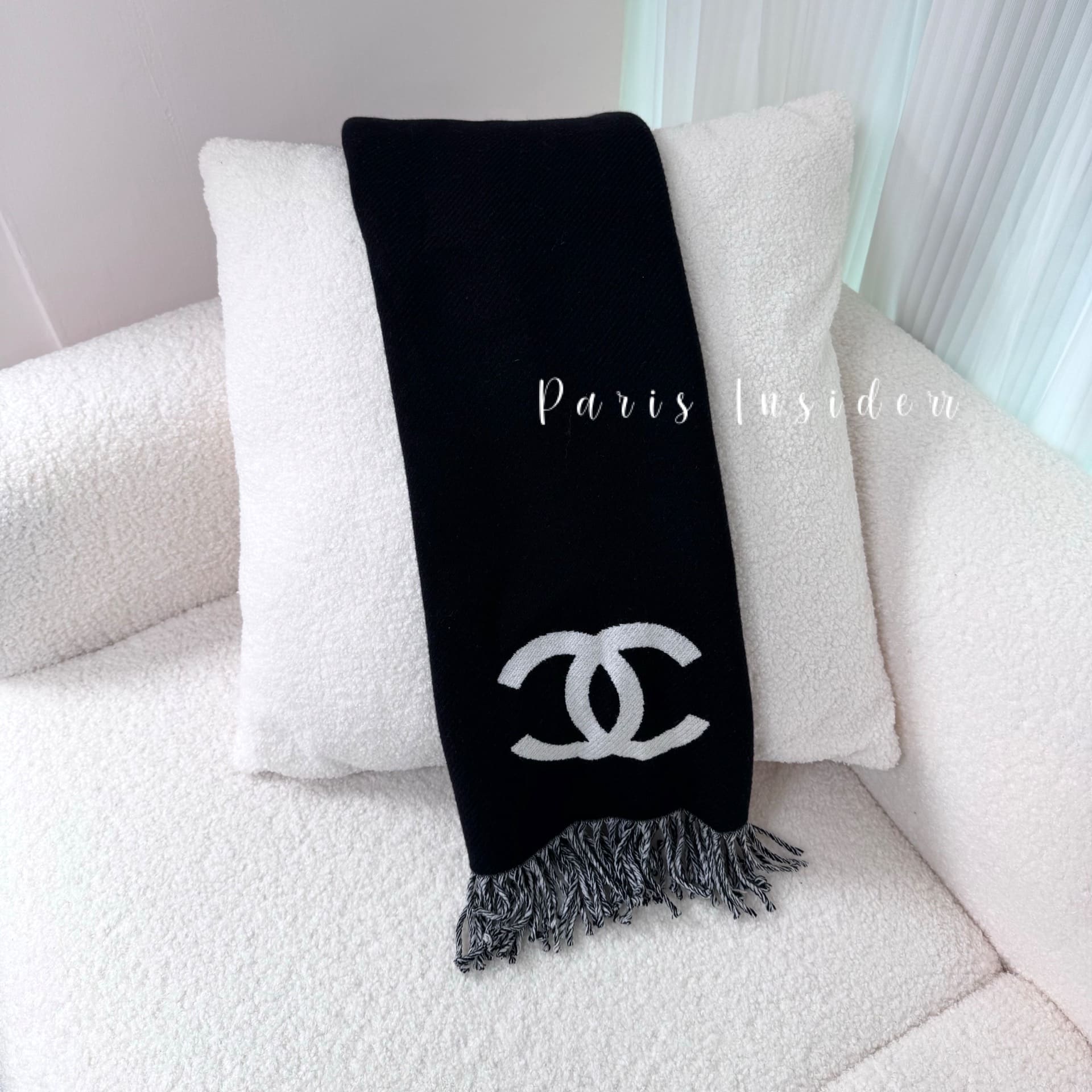 Chanel CC Logo Scarf Black With White Aab010