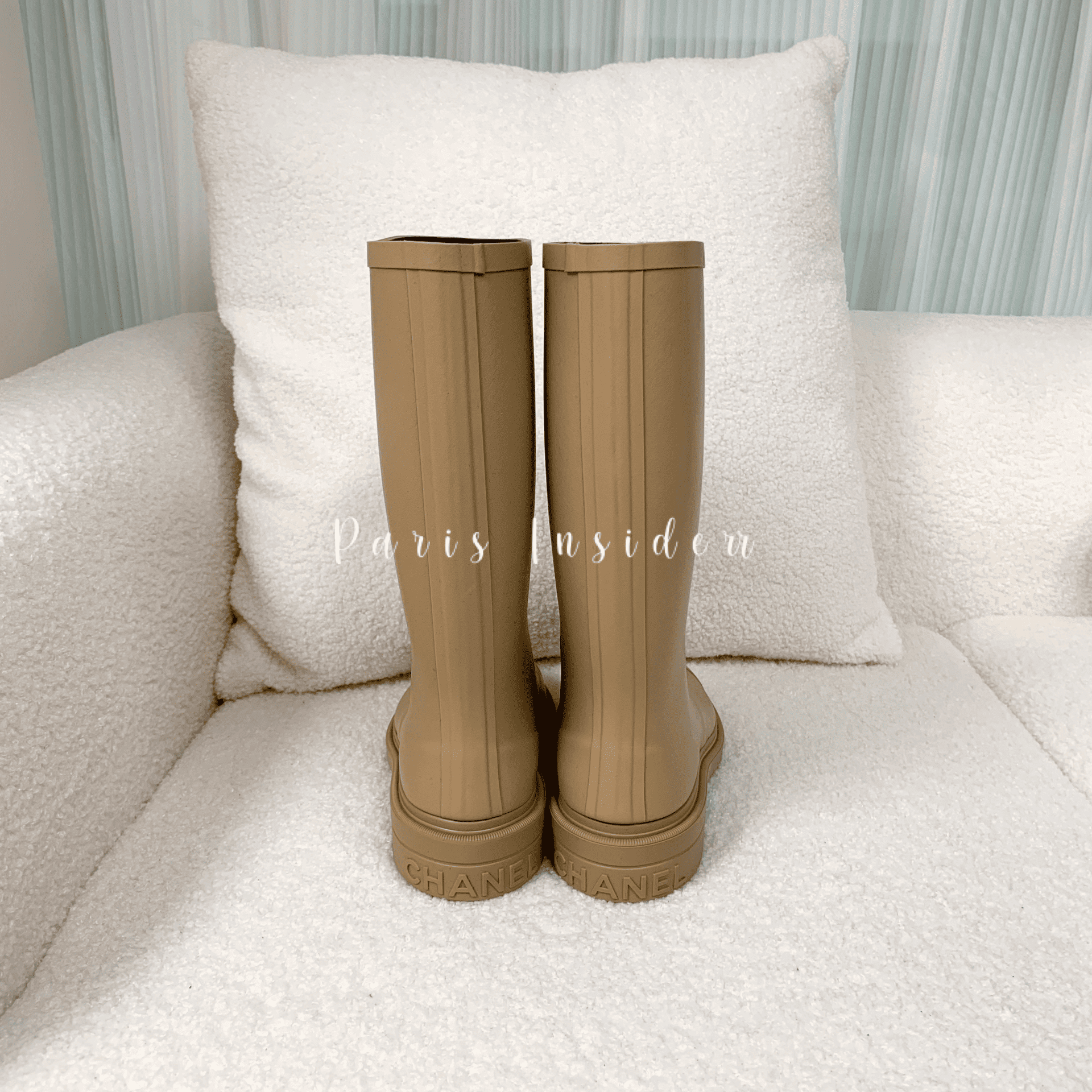 Chanel CC Logo Beige Rain Boots G39620 - Image 3