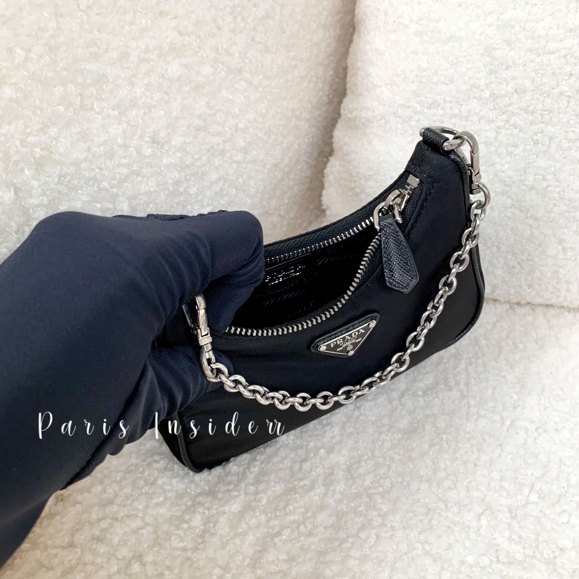 Prada Re-edition 2000 Nylon Mini Bag - Black 黑 - Image 2