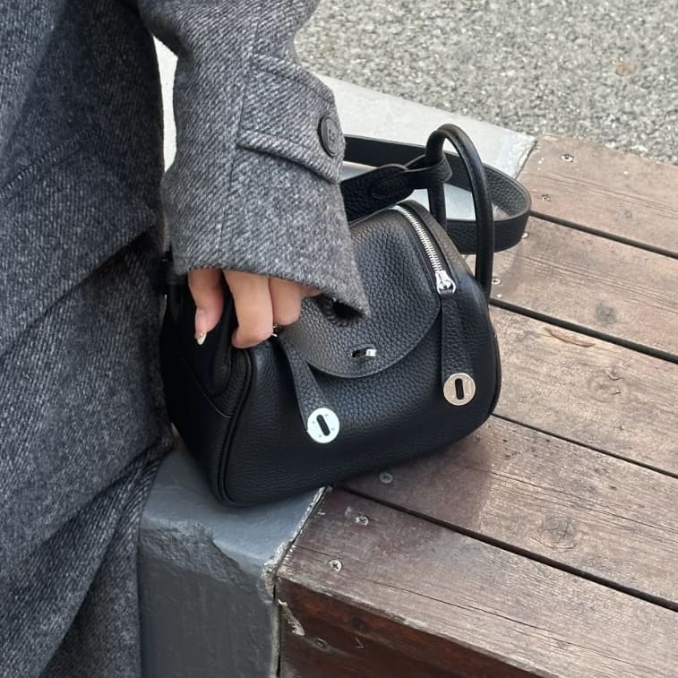 Hermes Mini Lindy II Noir PHW - Image 2