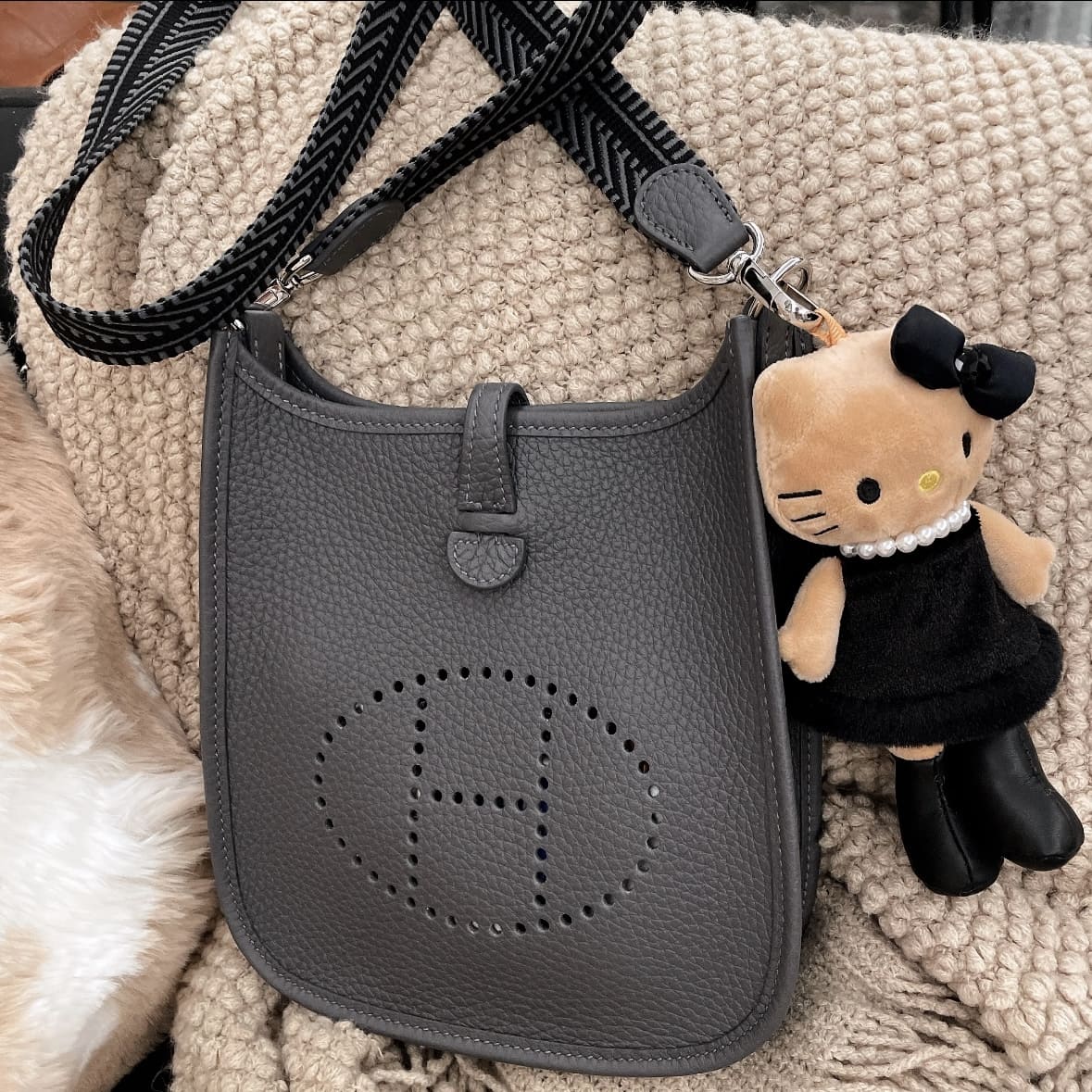 Hermes Mini Evelyne Ardoise PHW - Image 2
