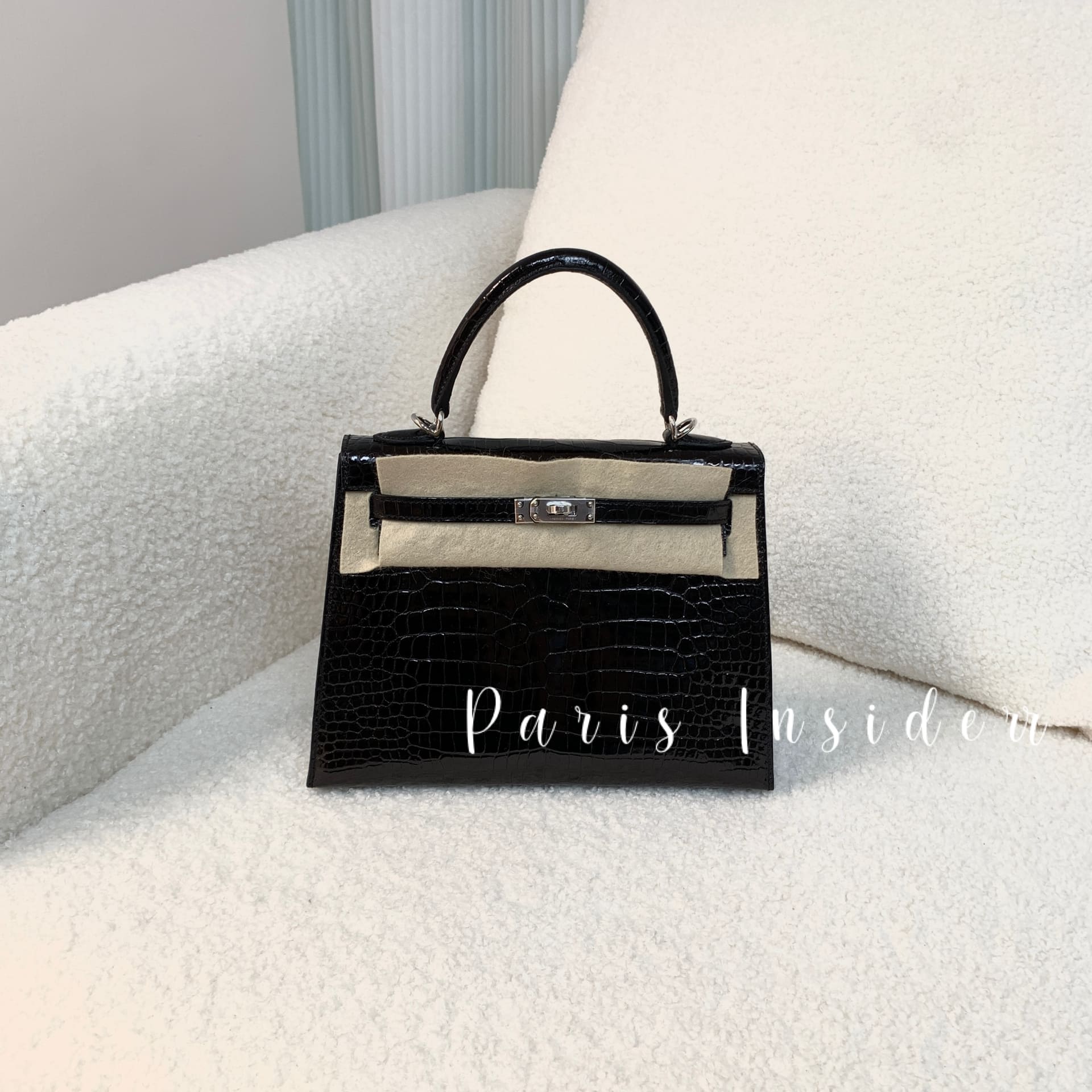 HERMES Kelly 25 - 89 noir (shiny alligator) CK