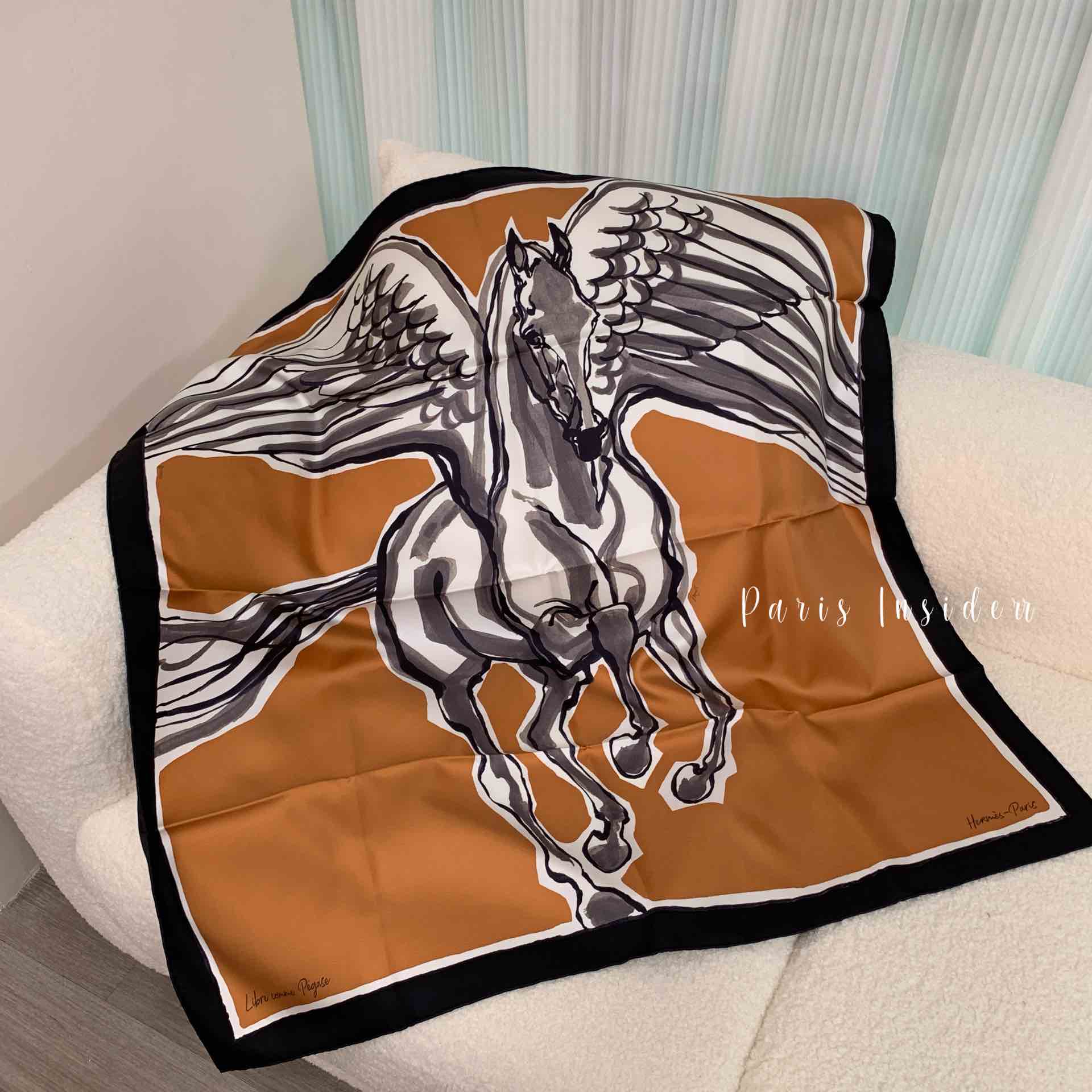Hermes 90 "Libre Comme Pegase" silk Scarf - Orange 橙 - Image 2