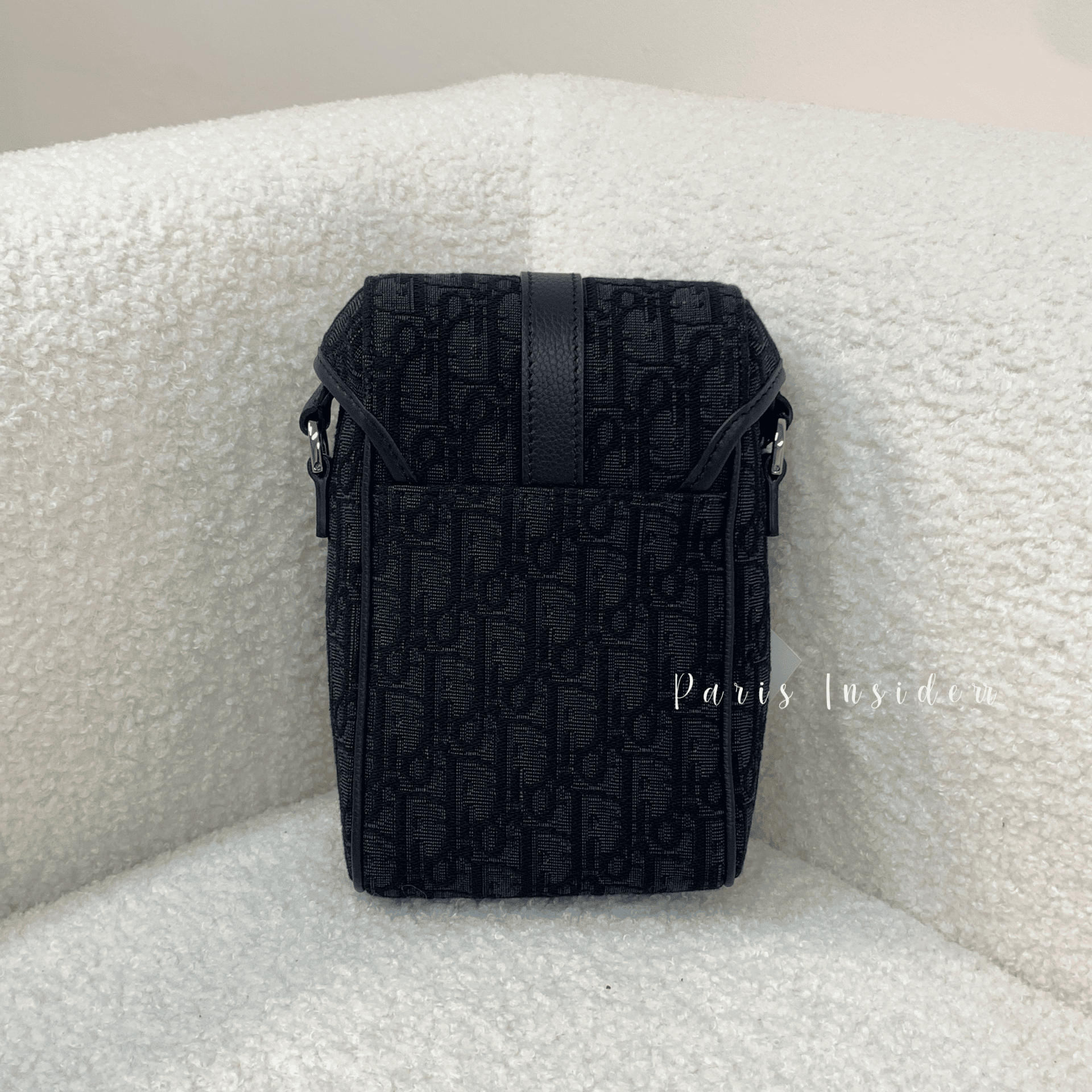 Dior mini Hit the Road vertical messenger bag with Flap - black 黑 - Image 6
