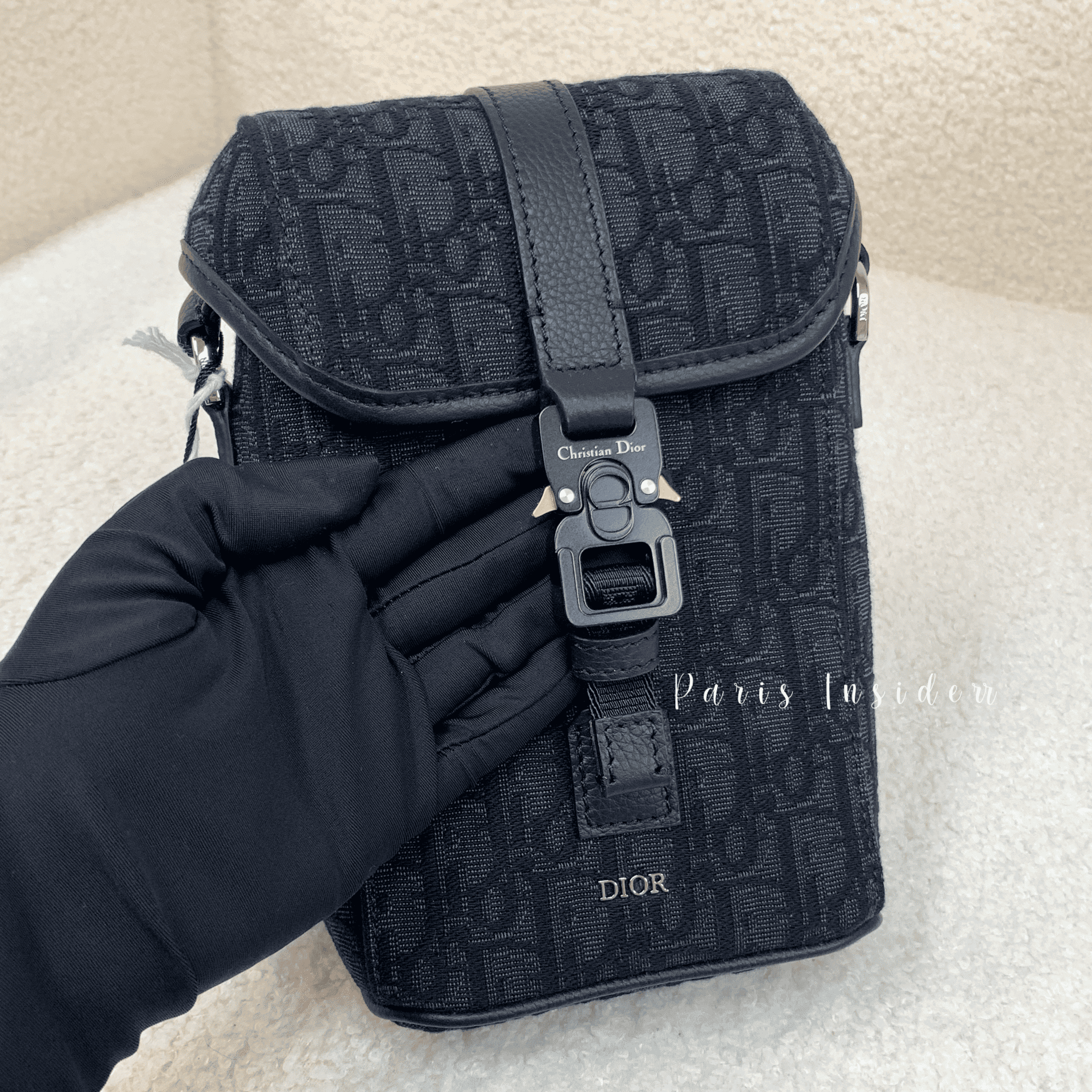 Dior mini Hit the Road vertical messenger bag with Flap - black 黑 - Image 3