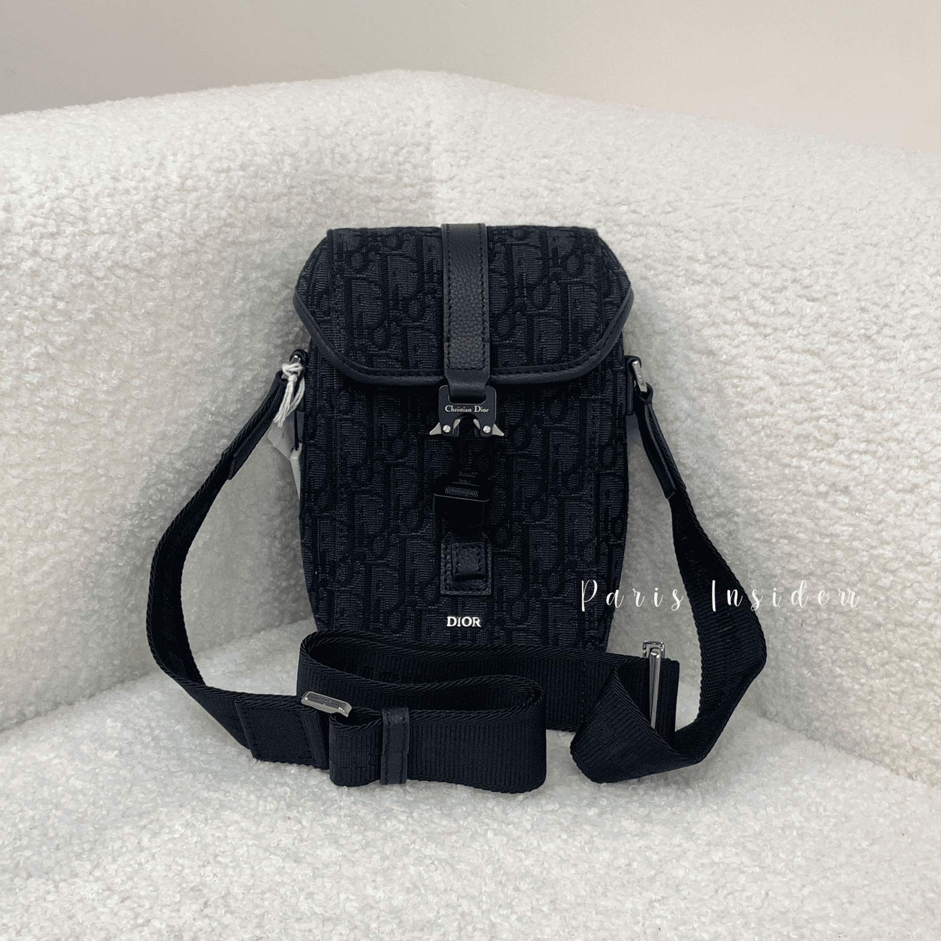 Dior mini Hit the Road vertical messenger bag with Flap - black 黑 - Image 2