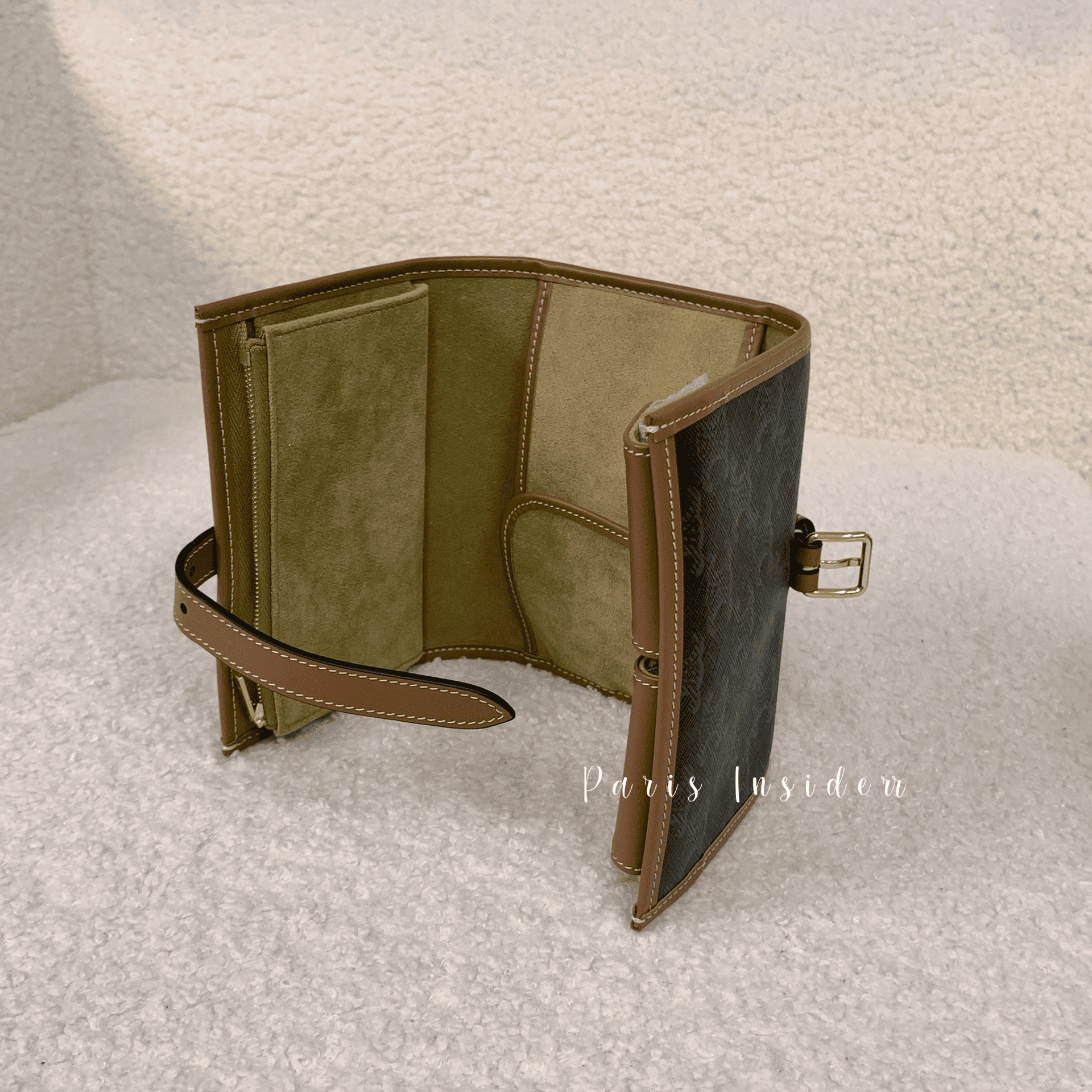 Celine Triomphe Jewelry Pouch - brown 棕褐色 - Image 3