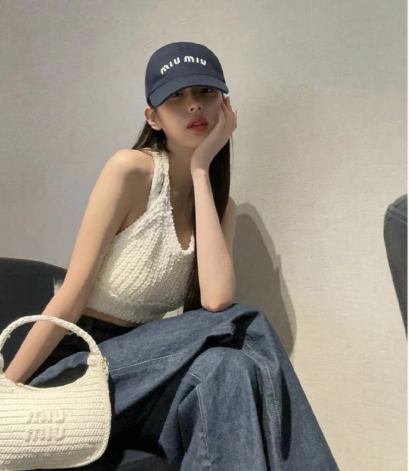 Miu Miu baseball cap - blue 藍 - Image 4
