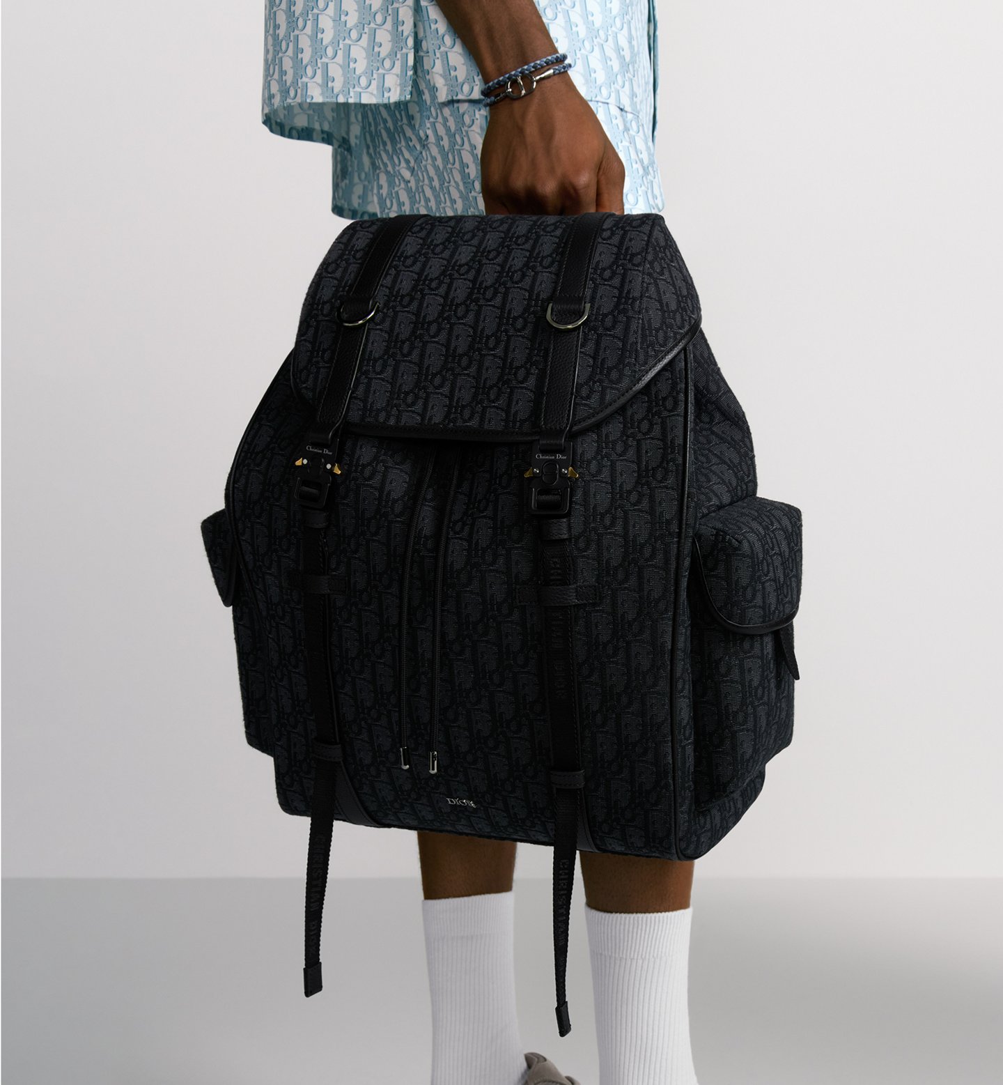 Dior Hit the Road backpack with flap - Black 黑 - Image 5