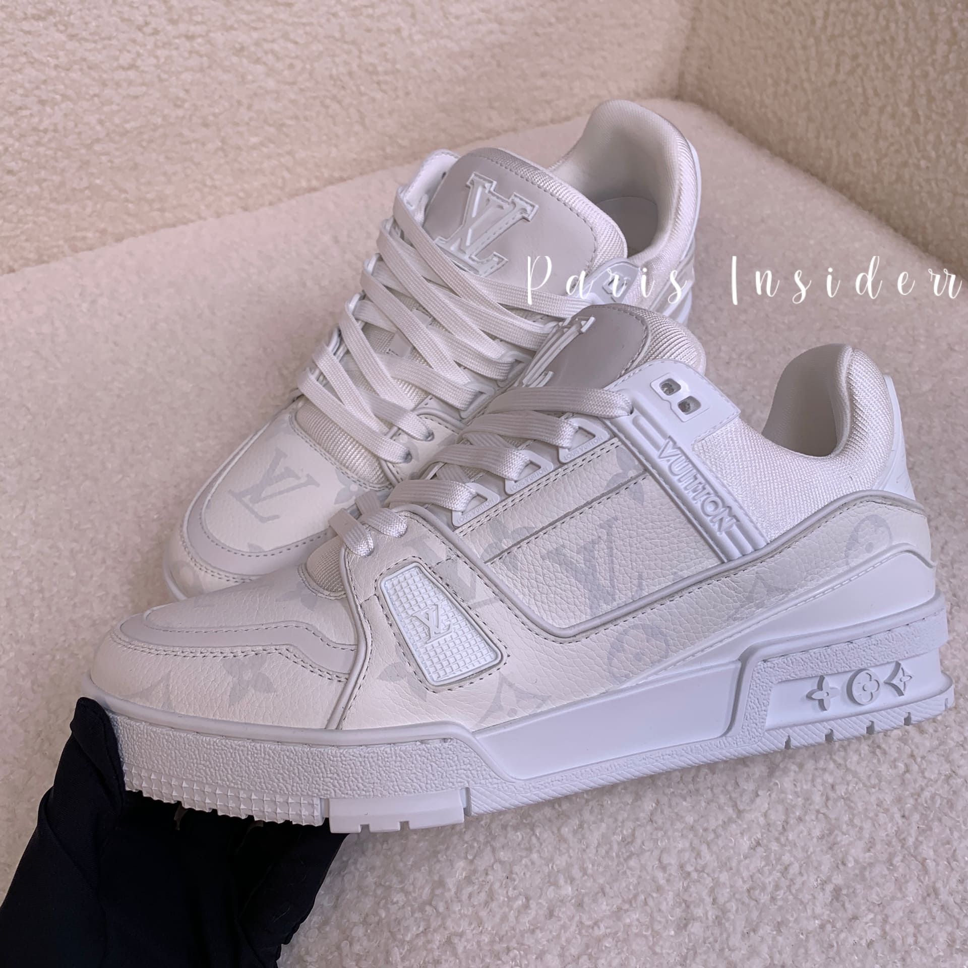 Louis Vuitton Trainer Sneaker - White 白 - Image 3