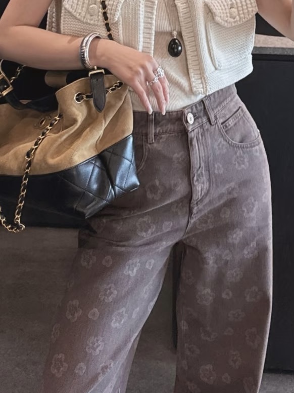 Chanel 25A Retro Straight Wide-Leg Jeans - Brown 棕 - Image 4