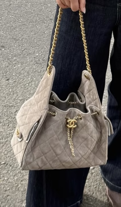 Chanel 25 Suede Hobo Bag S size - Grey Brown 灰棕色 - Image 5