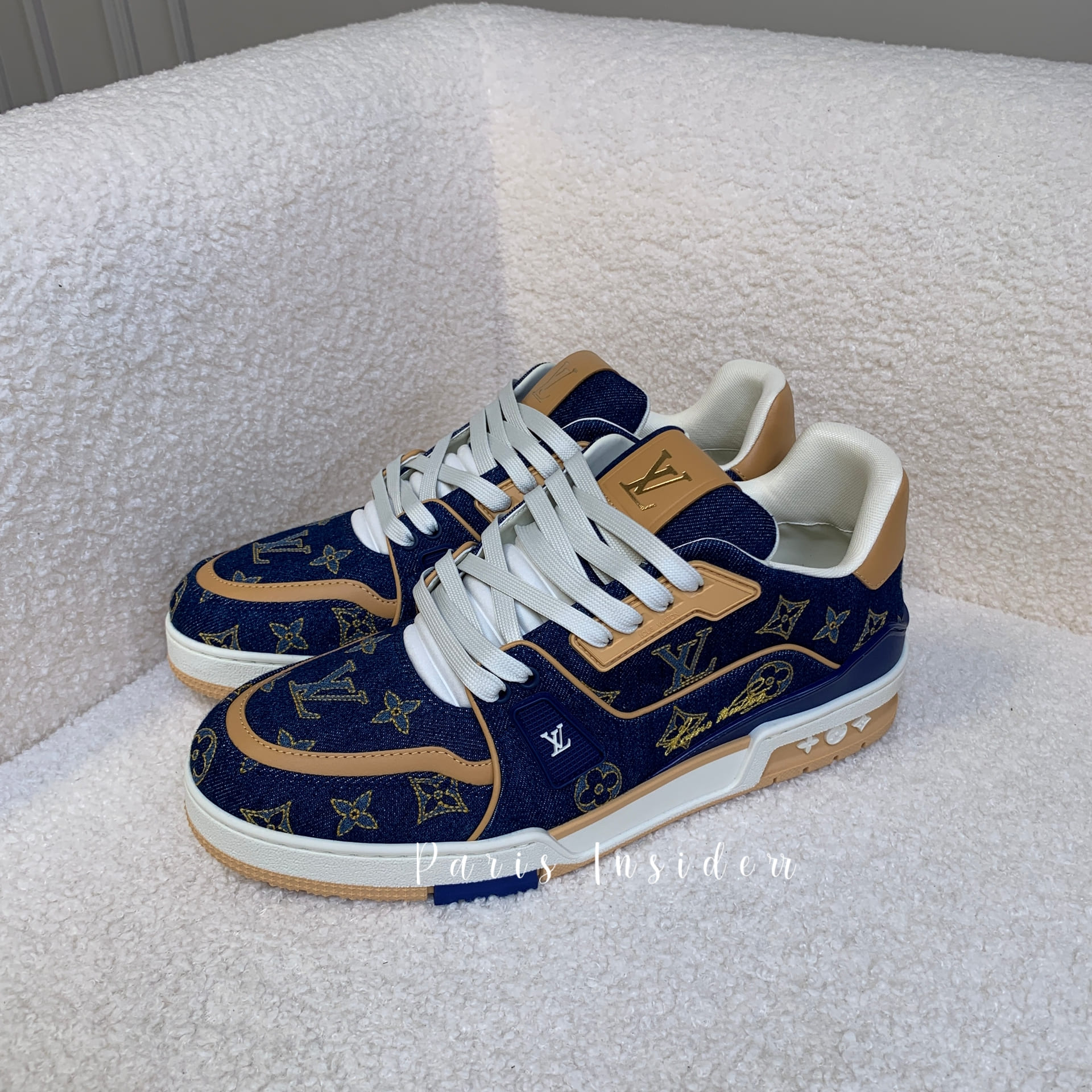 Louis Vuitton Trainer Sneaker with Monogram-embroidered denim - Blue 藍色 - Image 2