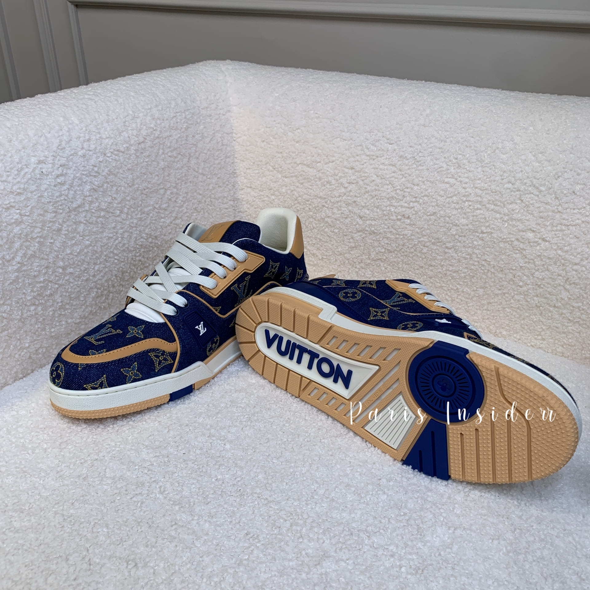 Louis Vuitton Trainer Sneaker with Monogram-embroidered denim - Blue 藍色 - Image 4