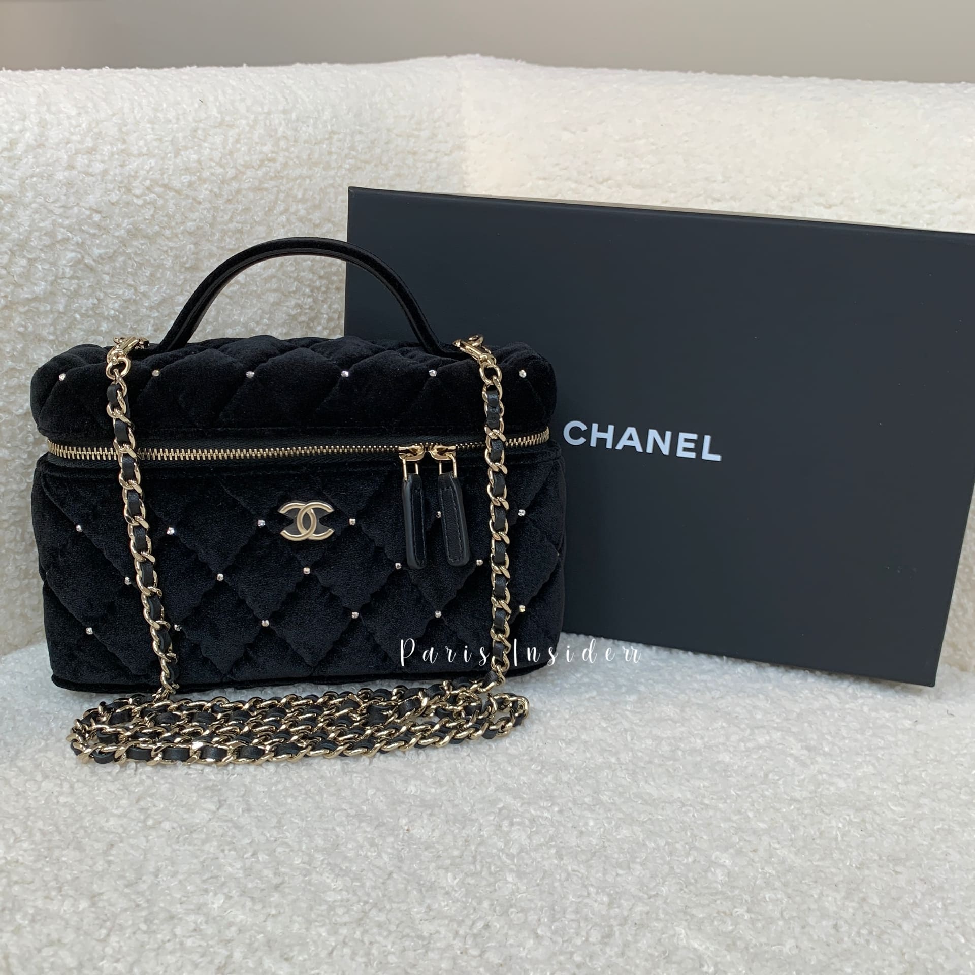 Chanel 25K Velvet Vanity Case AP4860 – Black 黑