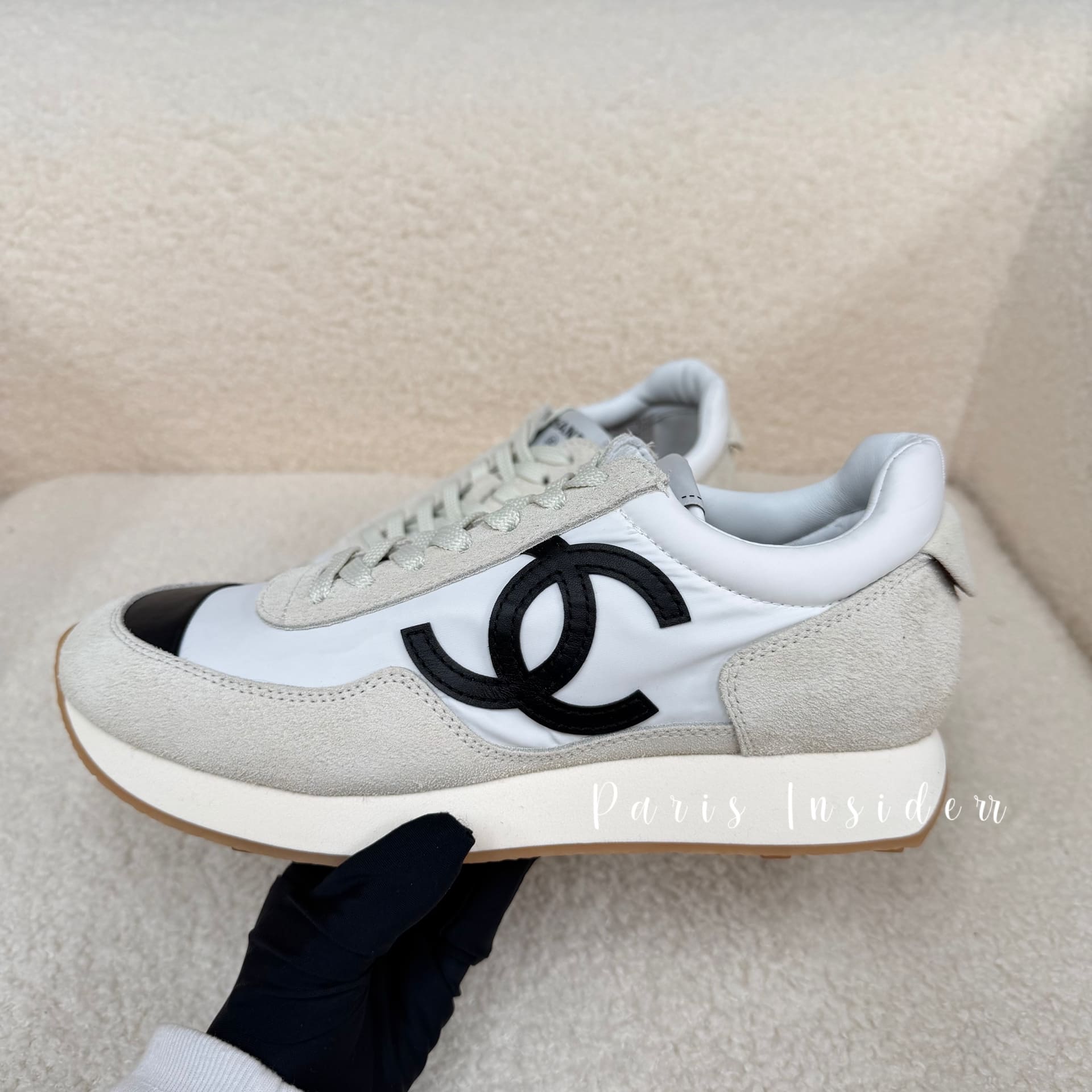 Chanel 26P Trainers G47131 - White 白 - Image 3