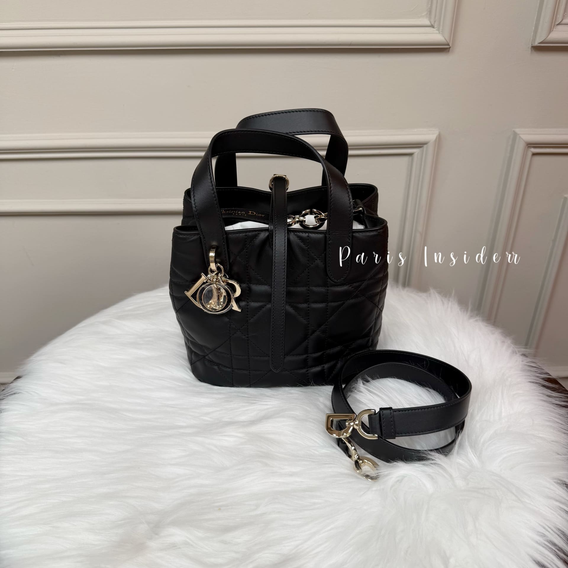Dior Small Toujours Vertical Tote Bag - Black (黑色)