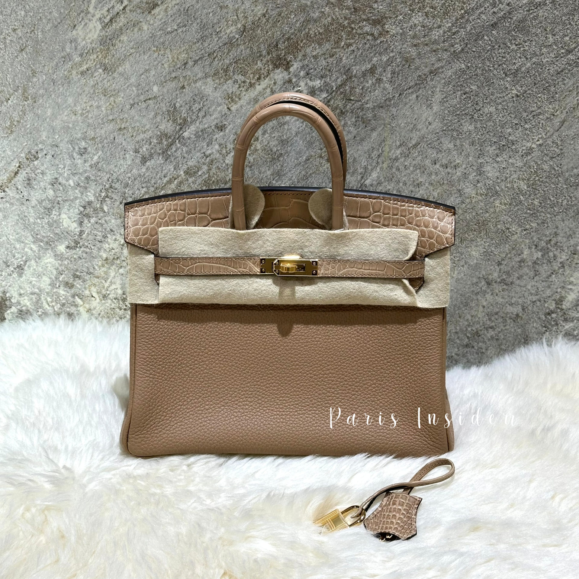 Hermes Birkin 25 Touch Croco PBHW - 0M Chai (奶茶色)