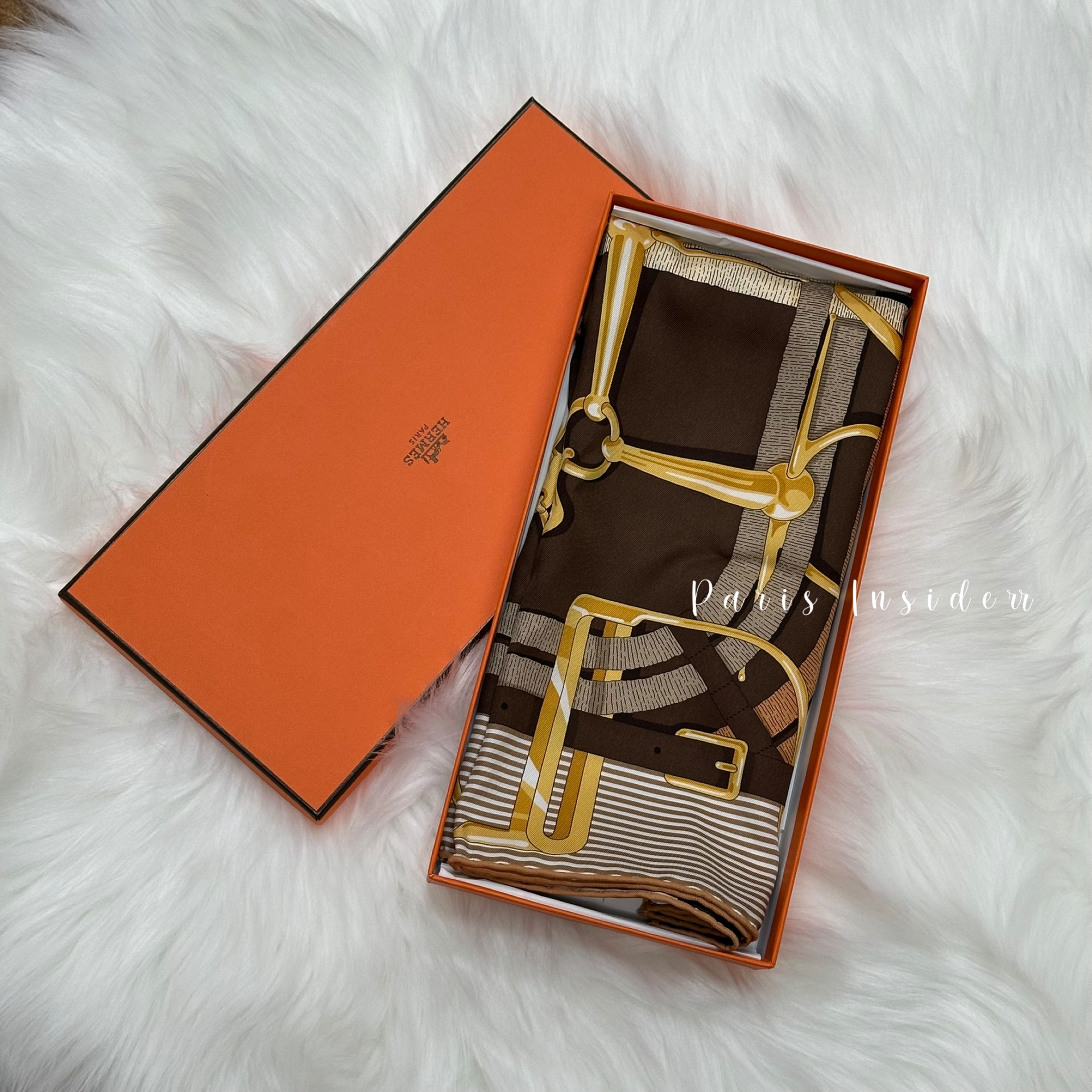 Hermes Mors a Jouets Chemise scarf 70 - Chocolat / Gold / Beige