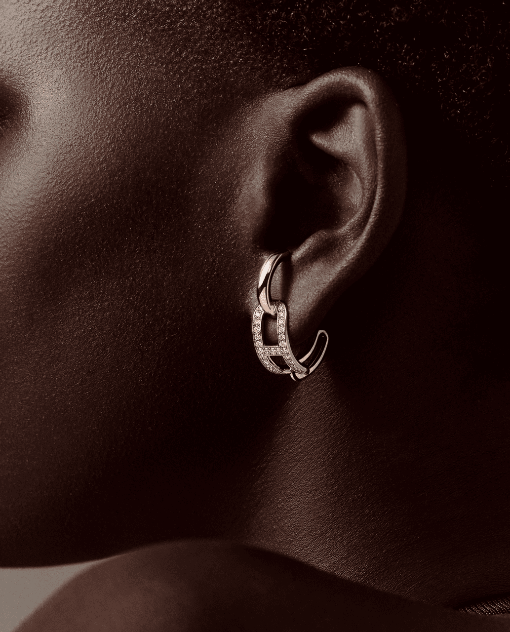 HERMES Adage Earrings Rose Gold set with Diamonds - Image 4