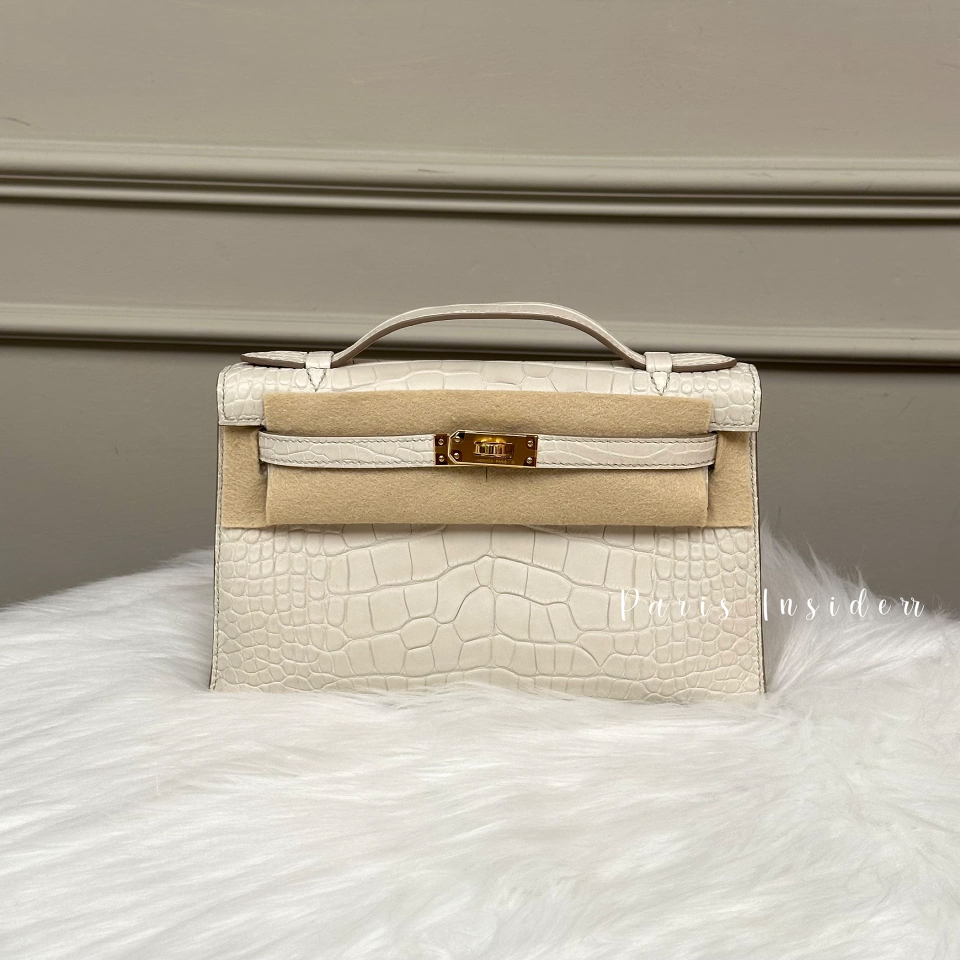 Hermes Kelly Pochette Matte Crocodile - 8L Beton GHW (冰川白 金扣)