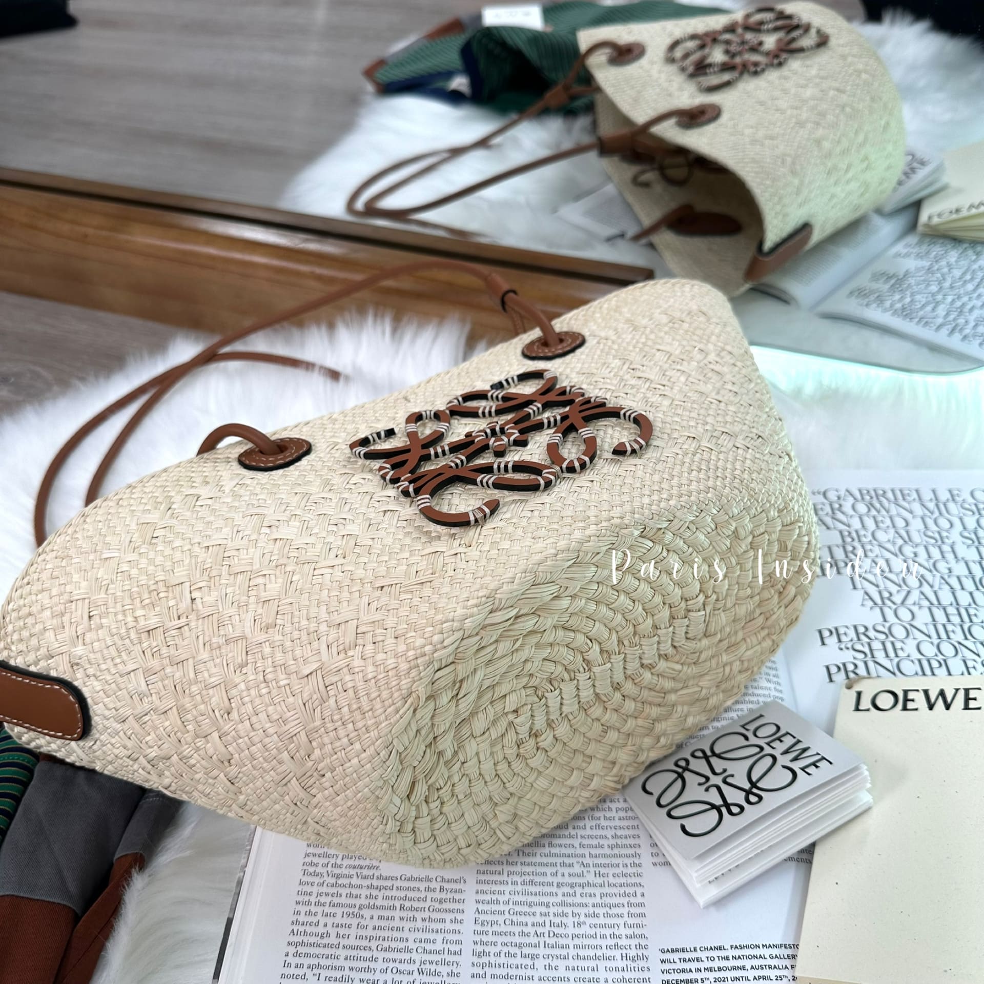 Loewe Small Anagram basket bag - Natural / Tan (自然色 /棕褐色) - Image 3