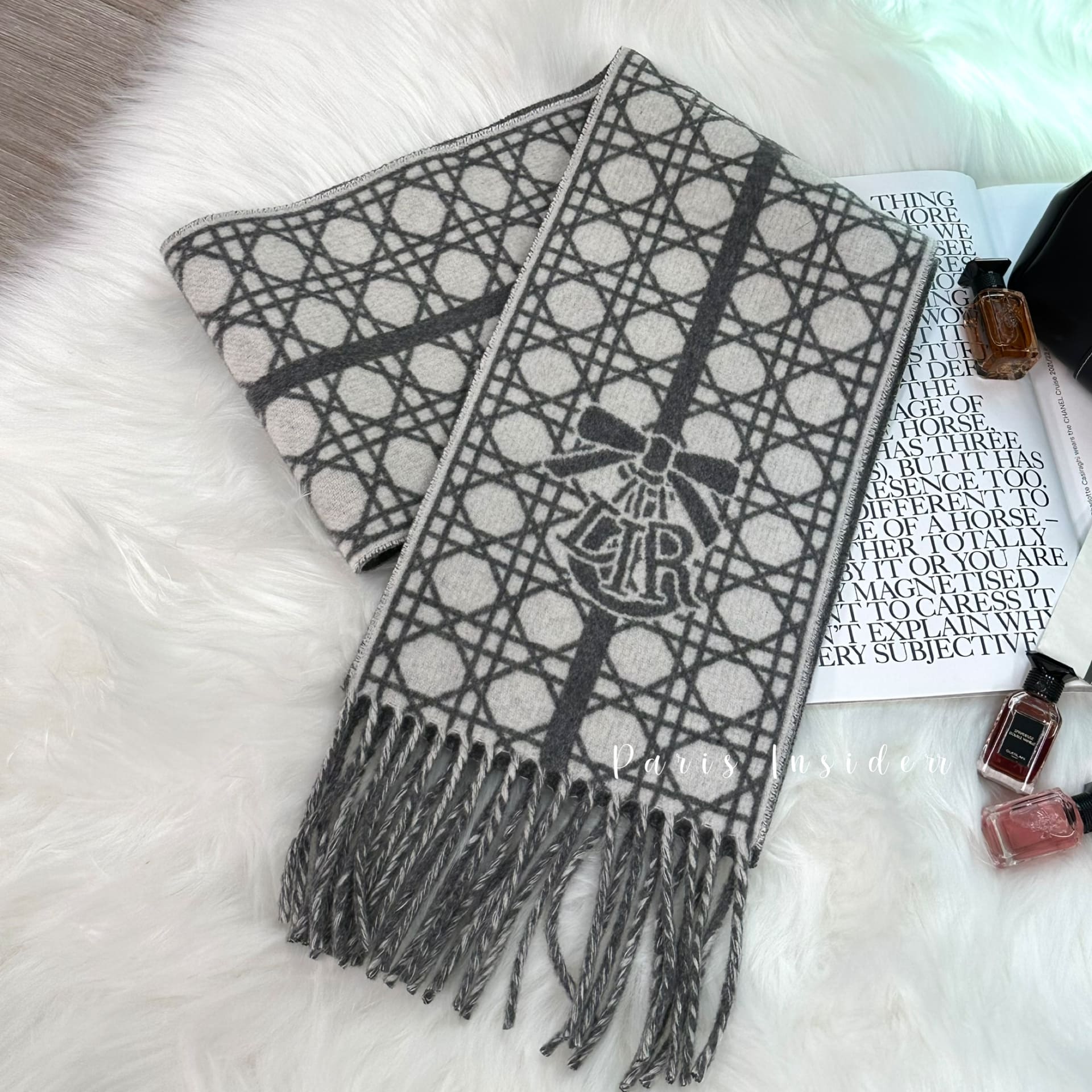 Dior Cannage Scarf - Gray (灰色)