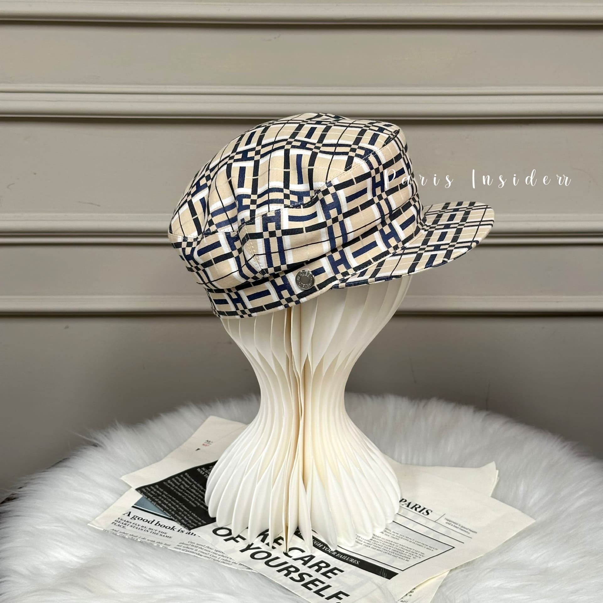 Hermes Deauville H Kilt Cap - Nuit